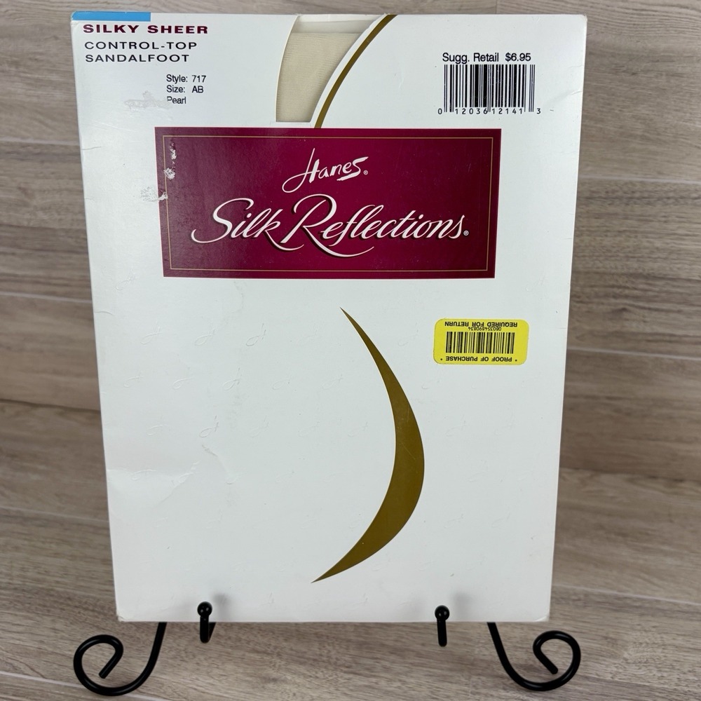 Silk Reflections Hanes Pantyhose Sz AB Silky Sheer Pearl Control Top Sandalfoot